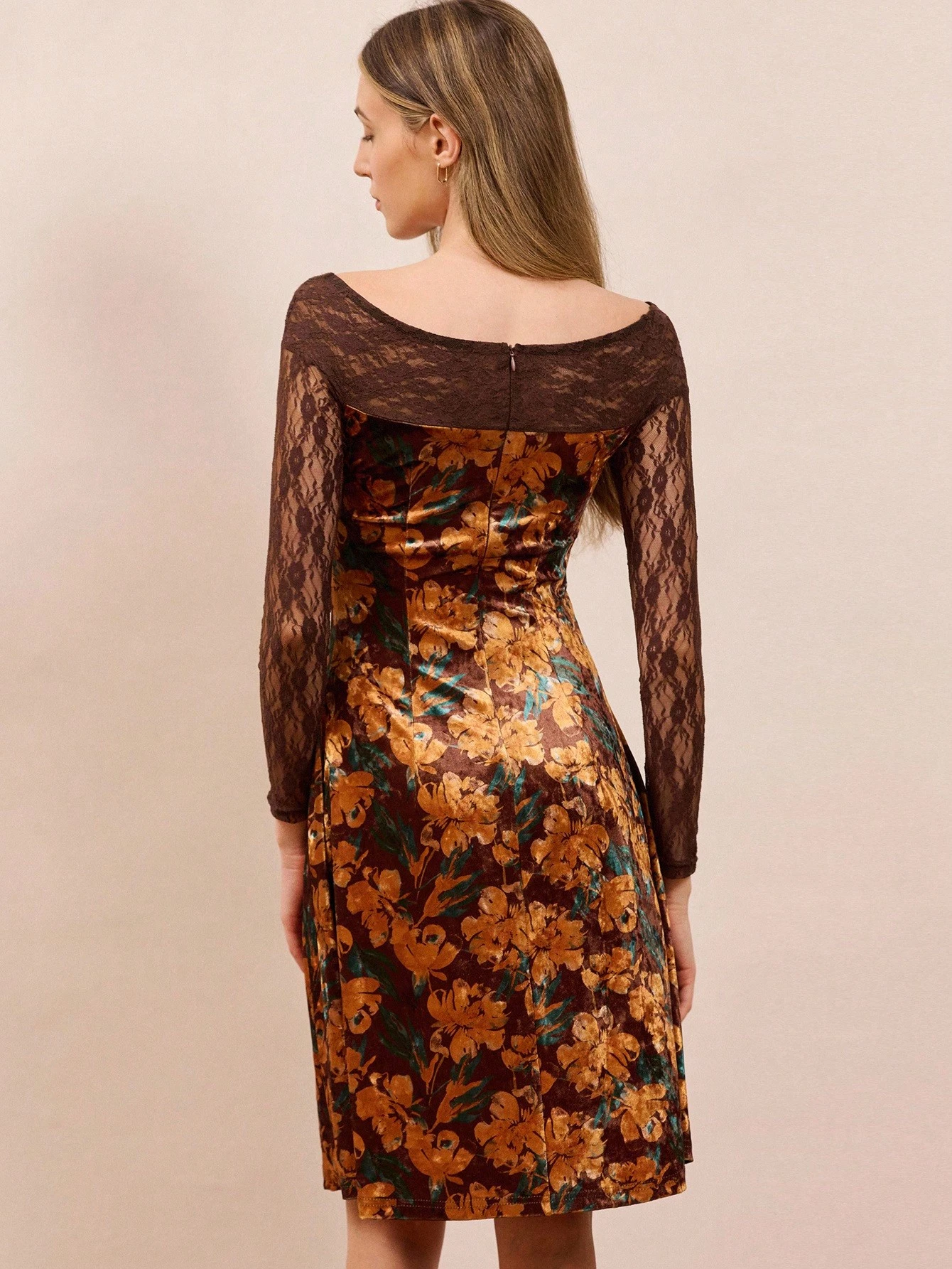 レース長袖 フローラル柄 ミニドレス ブラウン