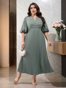Modelyn Plus Size Solid Color Minimalist Casual Short Sleeve Dress - Green - View 6