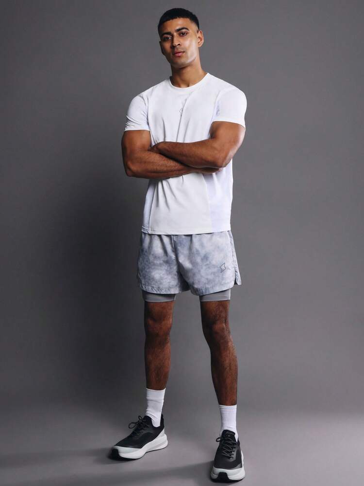 Muscle Fit Crew Neck T-Shirt With Logo
