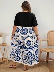 SHEIN CURVE+ Curve 加大码 US22 音乐节、海滨度假、波西米亚风 CURVE PLUS / / 女士夏季印花拼接连衣裙，波西米亚风海滩度假装，热带印花收腰 A 字长裙 - 彩色 - 查看 2