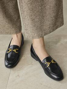 MOTF PREMIUM WOMEN PU LEATHER METAL DECOR FLATS VALENTINE'S DAY - Black - View 6