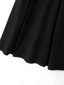 GlowEve CURVE 大码女式深V领收腰喇叭连衣裙，饰有金属装饰纽扣，优雅大方，适合日常通勤、约会、宴会等场合。 - 黑色 - 查看 6