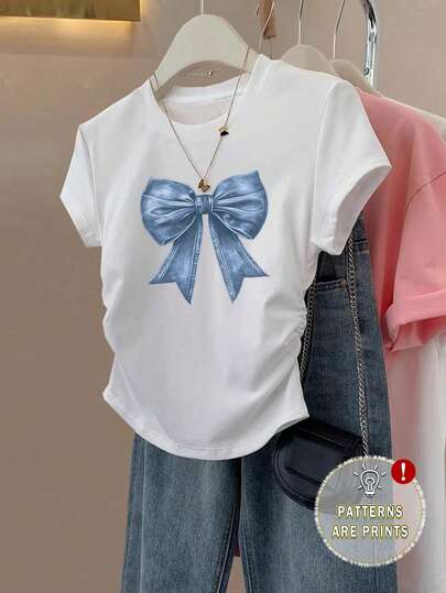 Camiseta de manga corta con estampado de mariposa linda para niñas preadolescentes, top versátil de ajuste ceñido con cintura fruncida en blanco