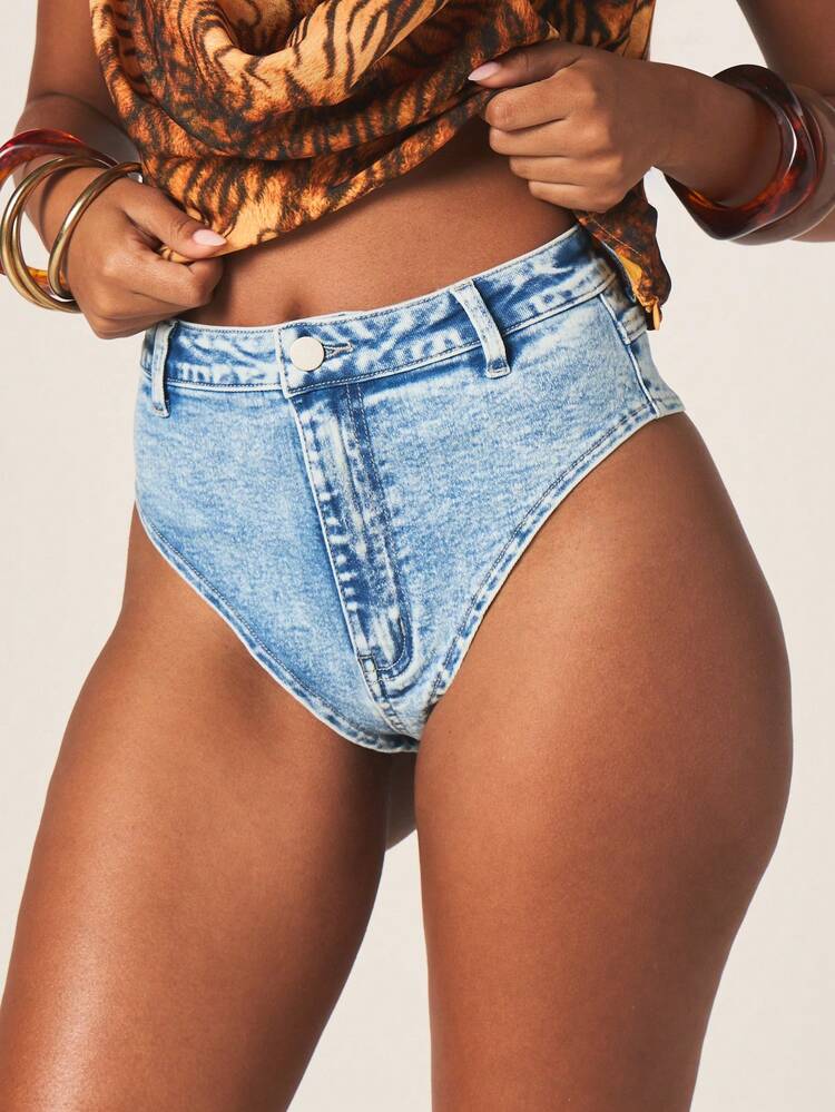 MISSGUIDED High Waisted Denim Shorts With Button Closure