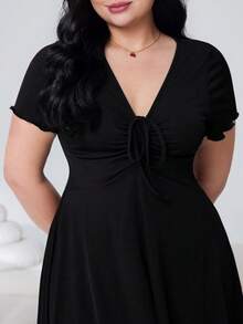 SHEIN EZwear Plus Size Women's Solid Color Front Knot Short Sleeve Casual Dress, Spring/Summer - Black - View 7