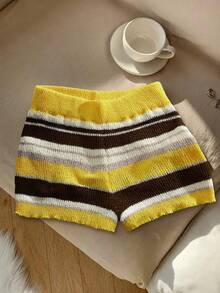 GlowEve 女士撞色条纹图案松紧腰休闲针织短裤 - 彩色 - 查看 1