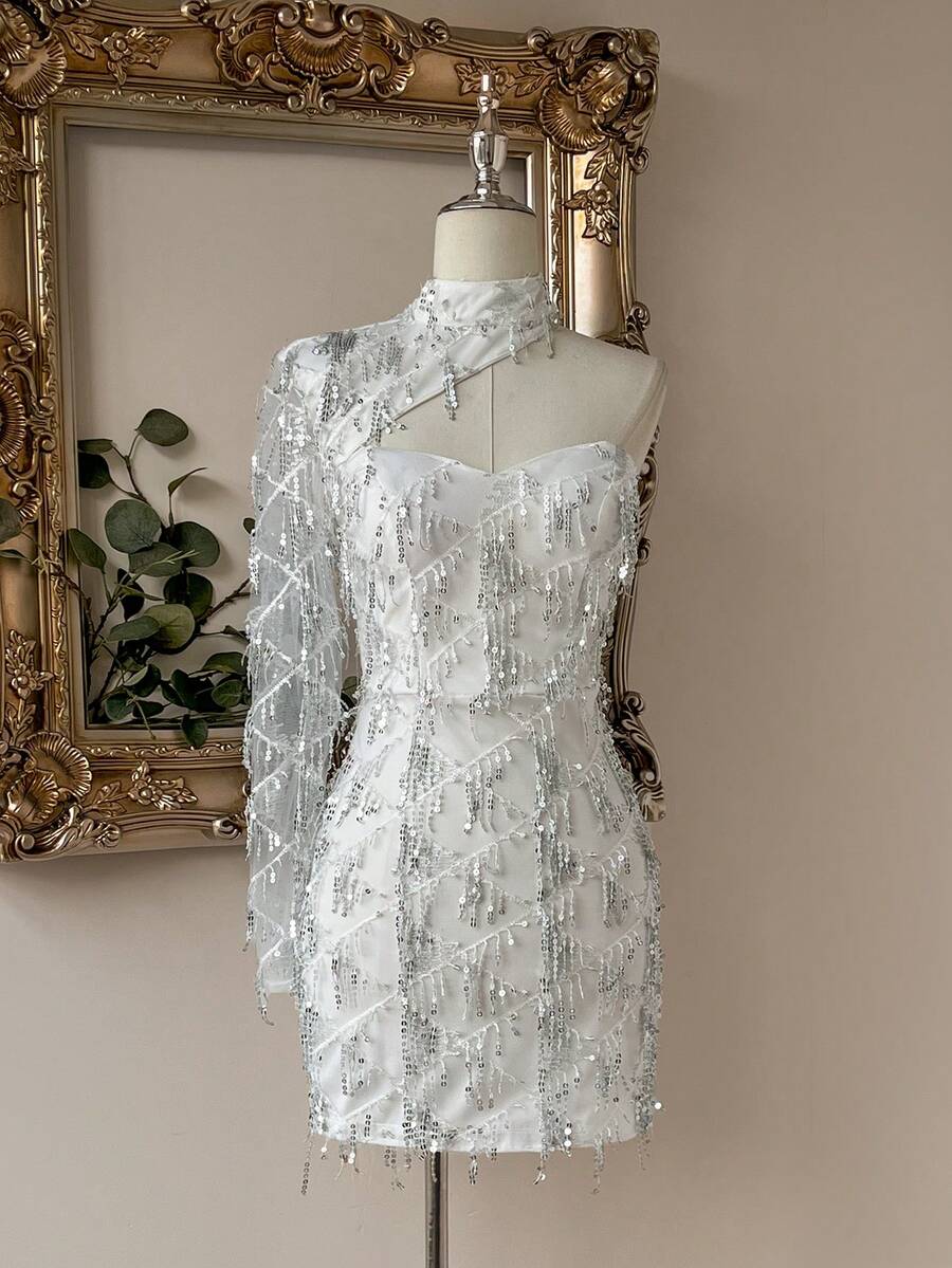 Lovelzi 优雅浪漫时尚的黑色亮片流苏长袖无肩带连衣裙，适合单身派对、婚礼、毕业季、度假、下午茶、鸡尾酒会等场合。 - 白色 - 查看 1