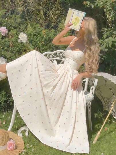 SHEIN MOD Women's Minimalist Print Spaghetti Strap Dress,Summer,Vacation Outfits, Retro, Vintage,Country Outfits,  Going Out,Teacher Outfits For Women,Date, Picnic, Party, Prom, Festival,Birthday Wear, Cottagecore Dress,Tea Party Dress,Milkmaid Dress,French Style Dress,Floral Print Dress