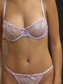 Conjunto de lencería de malla transparente con bordado floral en rosa, con sujetador con aros y tanga a juego, sexy y elegante - Púrpura malva - Ver 5
