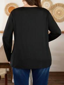 Lacomfia Elegante Camiseta Feminina de Manga Longa Plus Size com Textura de Tricô Casual, Gola de Renda Solta, Primavera/Verão - Preto - Visão 2