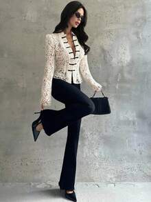 Firerie 女士白色蕾丝黑色纽扣腰长袖衬衫，复古宫廷风上衣，新款中国风衬衫，白色蕾丝长袖衬衫，半透明蕾丝上衣，适合春、夏、秋季穿着，优雅百搭，通勤、约会、派对、婚礼、毕业典礼、演出、音乐会、工作、返校、年会、女士生日等场合。 - 米色 - 查看 6