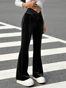 SHEIN EZwear Plus Size Casual V-Waist Velvet Flare Pants - Black - View 4