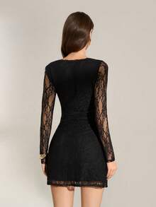 SHEIN Tall Đầm mini đen thanh lịch cổ chữ V tay dài ren phong cách Y2K dành cho nữ mùa thu, đầm dự tiệc sang trọng, đầm năm mới, đầm dự tiệc thanh lịch. - màu đen - Xem 3