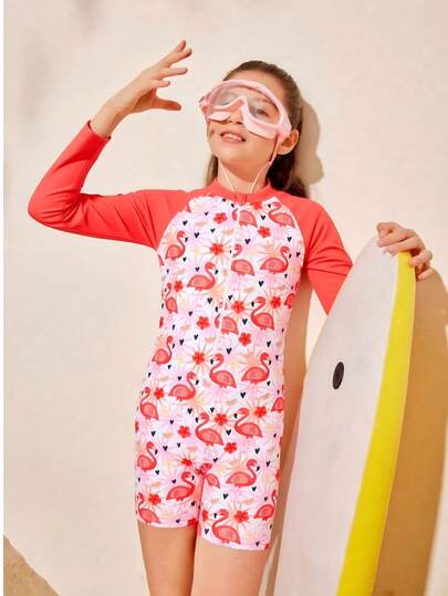 SHEIN Young Girls One-Pieces One-Piece Swimsuit, Casual Multi-Color Flamingo Print Pattern Knitted Fabric, Front And Middle Zipper One-Piece, Shoulder Strap Plain Long-Sleeved Sun Protection One-Piece, One-Piece Swimsuit, Fashionable, Casual, Exquisite And Elegant Lady, Suitable For Swimming, Suitable For Summer Vacation, Summer Beach, Seaside Pool, Swimming Pool, Summer Party, Leisure Vacation Kids Girl Rash Guard Girls Long Sleeve Swimsuit Kids Swim Romper Girls Rash Guard Swimsuit Kids Swim Suit Lo Kids Rash Guard With Sleeves Tween Rash Guard Swim Flamingo Rash Guard Girls Bathing Suit With Sleeves Kids Rash Guard Swimsuit Swimsuits For Kids With Sleeves Teen Girl Rash Guard Set Flamingo Rash Guard Kids Strawberry Swim Suit Kids