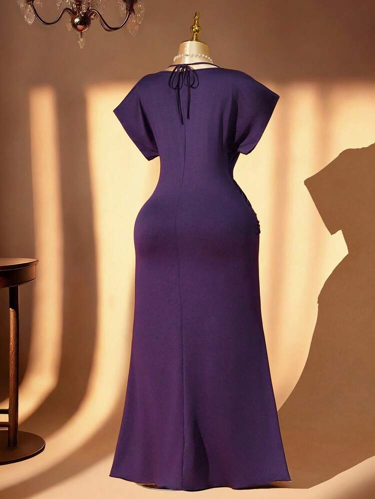 Rometta 大码女式V领无袖褶皱腰身修身迷你连衣裙，优雅约会之选 - 紫色 - 查看 2