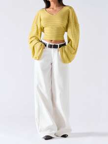 LYSMO 2026 新款极简主义春夏条纹V领落肩长袖修身休闲T恤/夏季上衣/夏季/女士夏季/女士夏季/春季女士/春假/派对上衣/派对/女士海滩/海滩/婚礼及活动/外出上衣/女士外出上衣/黄色长袖上衣/喇叭袖上衣/夏季长袖上衣 - 彩色 - 查看 4