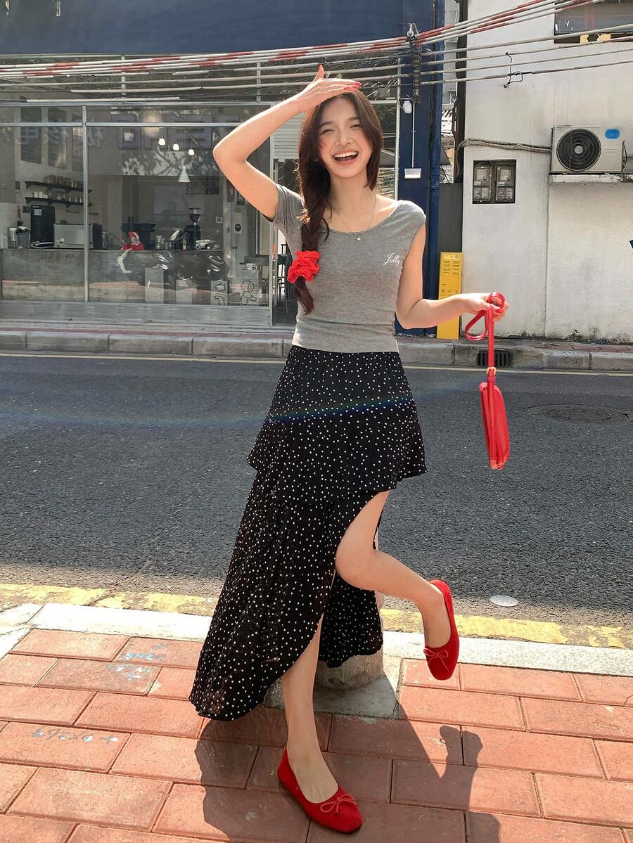 DAZY Women's Letter Print Fitted T-Shirt And Polka Dot Print Side Slit Hem Skirt 2 Pieces Set - Grey - View 1