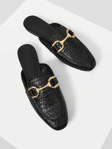 MOTF 适合圣诞节穿着的女士日常舒适平底便鞋 - 純黑 - 查看 10