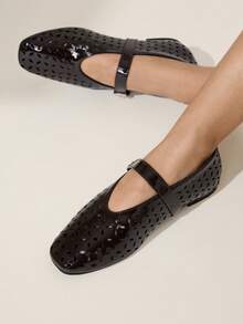 CUCCOO CHICEST Giày bệt nữ mũi tròn thoải mái kiểu Mary Jane cổ điển đơn giản với họa tiết laser, thích hợp cho mùa xuân, lễ Phục sinh và Giáng sinh. - Cà phê nâu - Xem 4