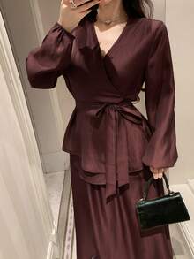 DAZY Women's Solid Color Waist Knot Shirt And Skirt Elegant Two Pieces Set - Burgundy - View 4