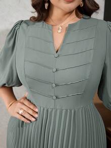 Modelyn Plus Size Solid Color Minimalist Casual Short Sleeve Dress - Green - View 8