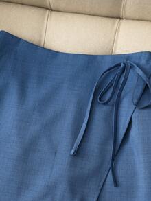 Franclia 女士优雅通勤及日常穿着短裤，畅销蓝色面料，双层两件式设计，抽绳松紧腰带方便穿脱。休闲时尚的设计，适合夏季穿着，完美适用于休闲聚会、通勤及其他多种场合。独特风格，高性价比。秋季女性必备单品。办公室短裤，女士两件套，短款羊毛裙，女士短裙，女士短裤，休闲女士半身裙，女士休闲半身裙，女士休闲半身裙，女士半身裙 - 藍色 - 查看 6