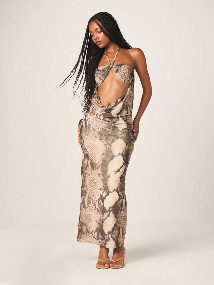 MISSGUIDED Snake Print Halter Cutout Top And Maxi Skirt Two Piece Coordinating Set With Open Back Detail