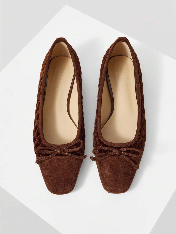 BOW DECOR QUILTED FLATS FOR CHRISTMAS