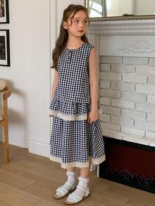DAZY Tween Girl Plaid Button-Up Sleeveless Shirt And Mini Skirt Casual Set - Black and White - View 3