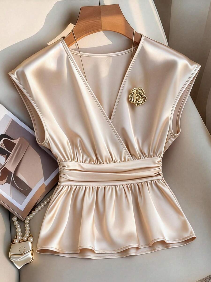 SHEIN Elenzya Áo sơ mi nữ màu sâm panh cổ chữ V tay ngắn với cúc kim loại thêu tay họa tiết hoa 3D màu vàng, thiết kế nhún eo, tôn dáng, thời trang, thanh lịch, gợi cảm, đa năng cho mùa xuân/hè. - Rượu sâm banh - Xem 1