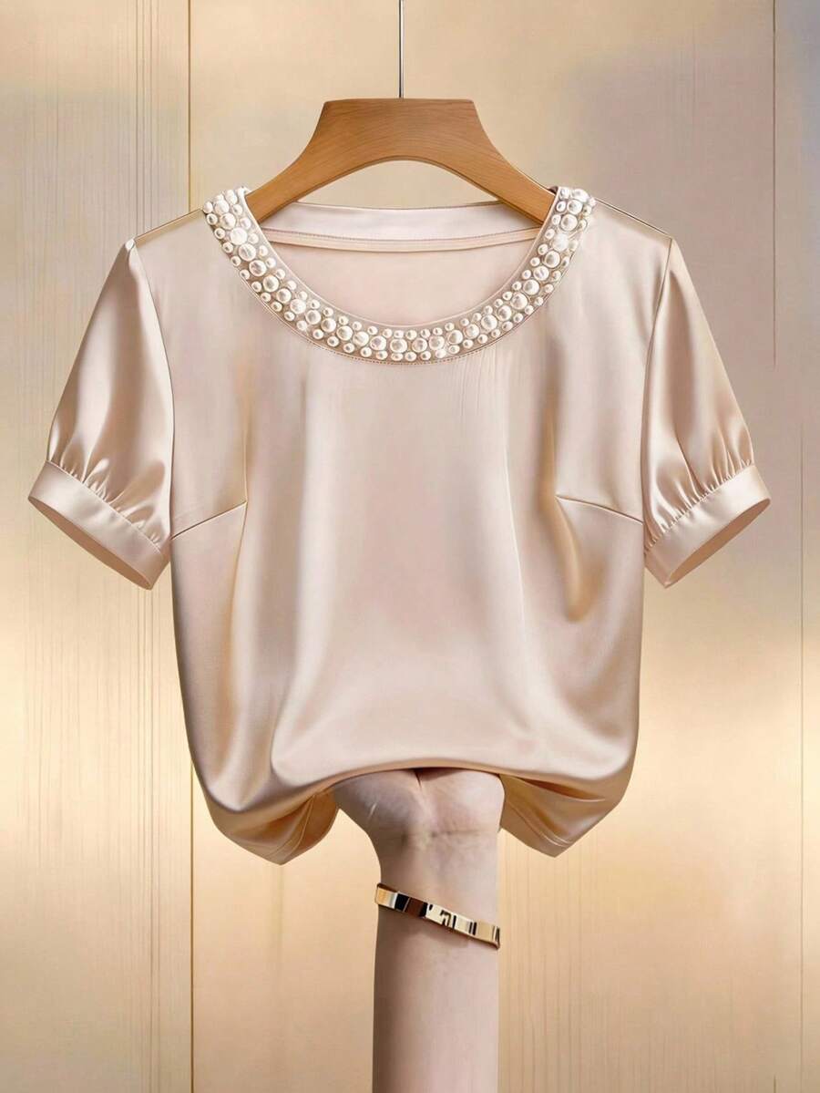 SHEIN Clasi Blusa de satén elegante con cuello redondo y manga corta, con cuentas, talla grande, adecuada para volver al colegio, fiestas, Navidad, bodas, Día de la Madre, festivales de música, San Valentín, primavera/verano - Albaricoque - Ver 1