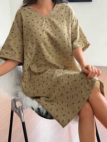 DAZY Pineapple & Geometric Floral Pattern V-Neck Loose Women Nightgown - Green - View 8