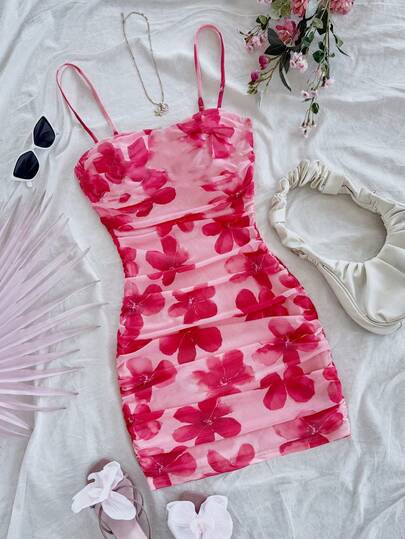 Teen Girl Sweet Ditsy Floral Camisole Snug Fit Dress, Suitable For Summer Vacation, Outing, Weekend Brunch, Park Picnic, Casual Date, Featuring Sweetheart Neckline And Vibrant Ditsy Floral, Fitted Silhouette Tie Dye Dress Hawaii Outfits Teen Girls