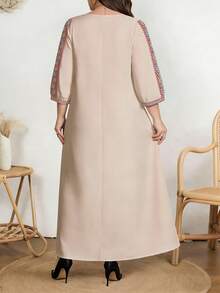 EMERY ROSE Đầm midi xếp ly họa tiết hoa cổ điển dành cho nữ cỡ lớn, cổ tròn, tay dài, dáng rộng, thích hợp cho mùa xuân. - Nhiều màu - Xem 2
