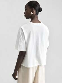 Ontre 2026 Spring/Summer New White Lightweight Casual T-Shirt For Women, Elegant Vacation Style, Loose & Comfortable Versatile, Embroidered Short Sleeve Crew Neck, Minimalist Fashion - White - View 6