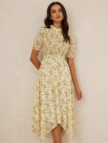 Aveloria Rosie Đầm voan chiffon in họa tiết ngọc trai, xếp ly phía trước, tay ngắn, dài đến đầu gối, kiểu dáng bất đối xứng, tay lửng, họa tiết hoa, hàng mới về. - Nhiều màu - Xem 5