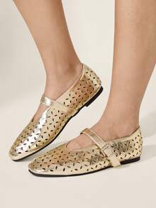 CUCCOO CHICEST Zapatos planos de mujer con puntera redonda, cómodos, tipo Mary Jane, con patrón láser vintage simple, para primavera, vacaciones de primavera, Pascua y Navidad - Dorado - Ver 5