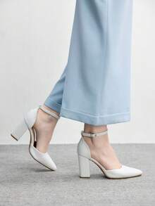CUCCOO BIZCHIC 女士极简踝带高跟鞋，黑色缎面细高跟鞋，魅力十足，适合夏季毕业舞会、度假、返校、大学生等各种场合，优雅百搭，商务休闲、商务时尚、派对、春季、春假、复活节、圣诞节等场合皆宜。 - 白色1 - 查看 4
