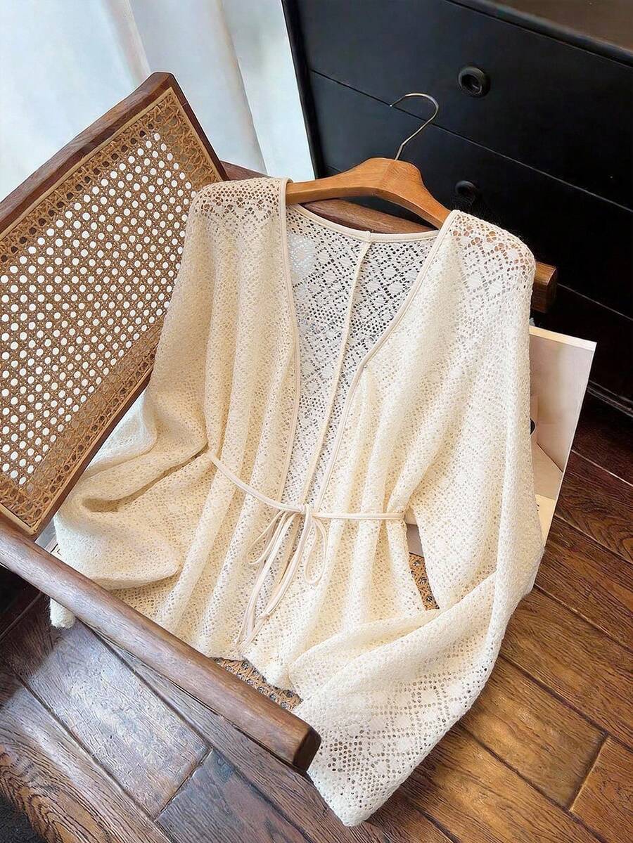 GlowEve CURVE Top lung pentru femei, mărimi mari, din material gros cu decupaj, cu neckline în V, mânecă lungă și decor cu fundă, elegant casual, pentru ieșiri, petreceri și vacanțe - Caisă - Vizualizare 1