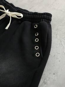 ROMWE MEN Men's Solid Color Minimalist Casual Shorts - Black - View 5