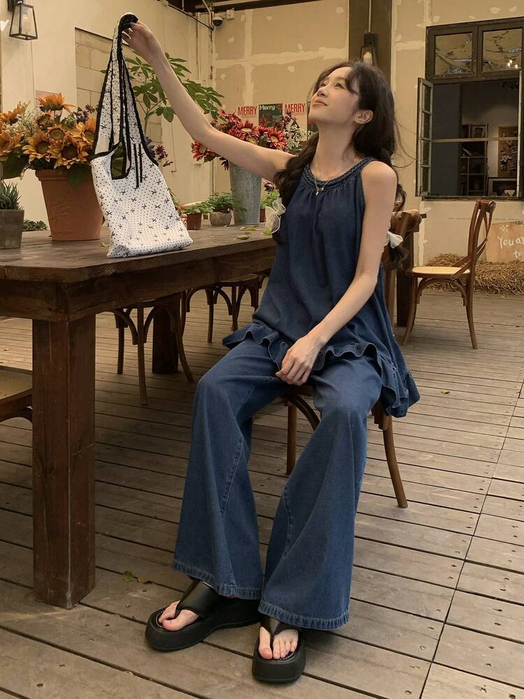 Women's Solid Color Minimalist Daily Wear Sleeveless Top And Jeans Set