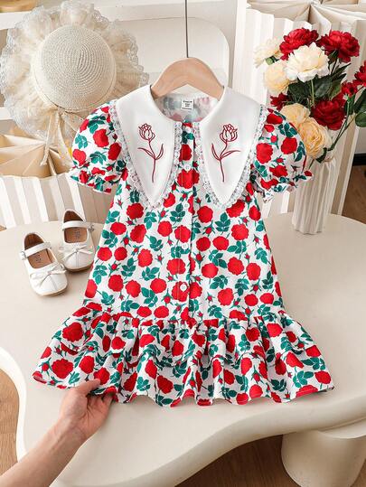 SHEIN Playful Pals 年轻女孩夏季甜美度假风全身花卉印花玫瑰刺绣夸张领口花瓣袖荷叶边下摆连衣裙