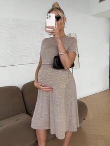 Slowluna 纯色圆领哺乳短袖休闲舒适透气百搭连衣裙 - 卡其色 - 查看 7