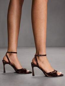 CUCCOO SZL 女士可调节简约酒红色高跟凉鞋，适合日常休闲穿着，春季鞋履，春假复活节舞会圣诞节高跟鞋。 - 立絨棕色 - 查看 8