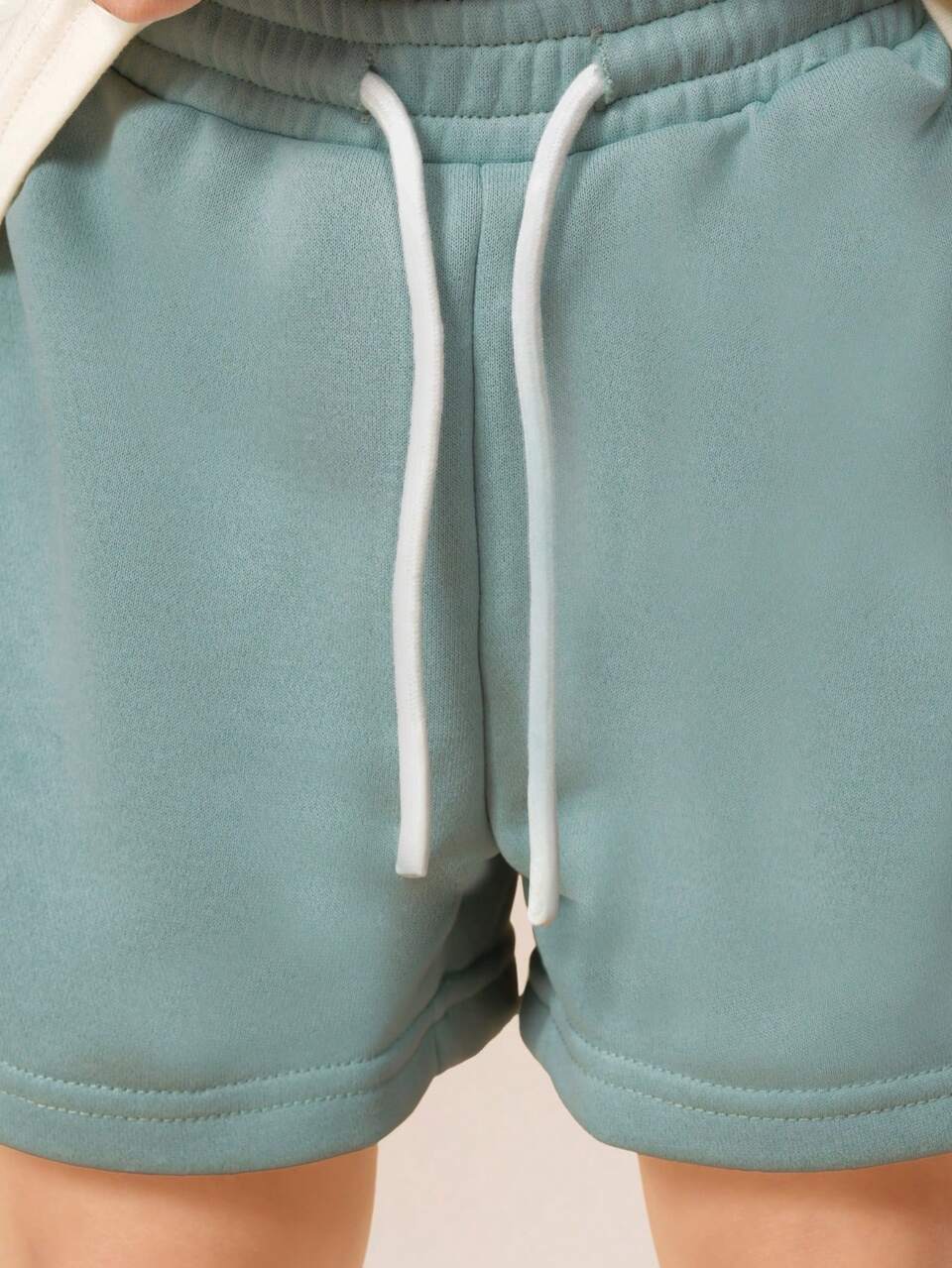 Set di maglietta e pantaloncini grafici con stampa East Hampton