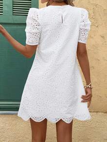 SHEIN Clasi 女士刺绣镂空公主袖优雅度假迷你连衣裙 - 白色 - 查看 3