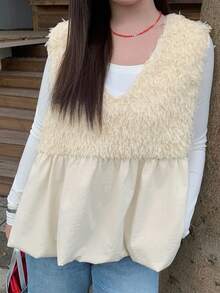 Dazy Plus 大码女式休闲纯色V领拼接仿毛领无袖吊带背心 - 杏色 - 查看 7