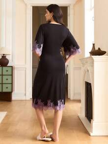 Moireta 女士优雅高端法式浪漫撞色迷人蕾丝拼接性感V领喇叭袖修身A字舒适针织睡裙 - 黑色 - 查看 2