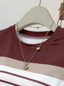 SHEIN 5件/套 女士夏季休闲修身短袖T恤，酒红色、黑色、灰色、碎花灰、浅碎花灰、咖啡色、棕色，适合户外、办公室、居家穿着，数码印花技术，女士T恤 - 彩色 - 查看 5