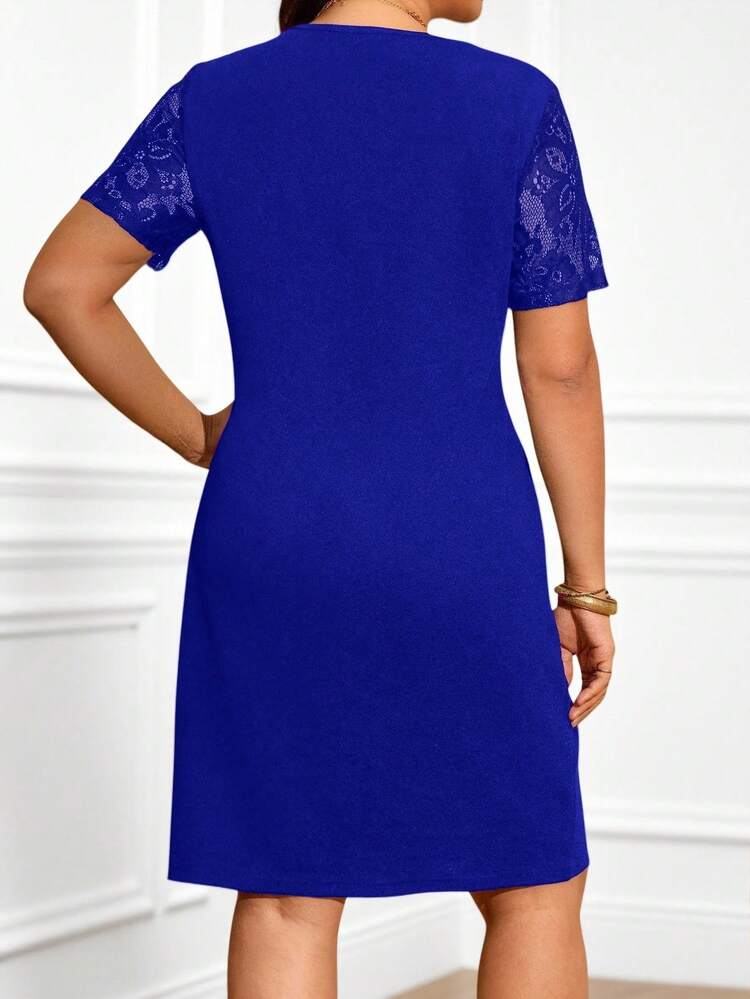 Plus Size Women's Summer Casual Vacation Elegant Short Sleeve Lace Patchwork Dress, Summer,Spring Break Outfits ,Vacation Outfits Women ,Holiday Outfits For Women,Going Out Outfits,2026 New Clothes,Simple And Fashionable For Everyday Wear, Royal Blue Elegant Dress Women,Dress Modest, Summer Casual Dress, V Neck Dresses